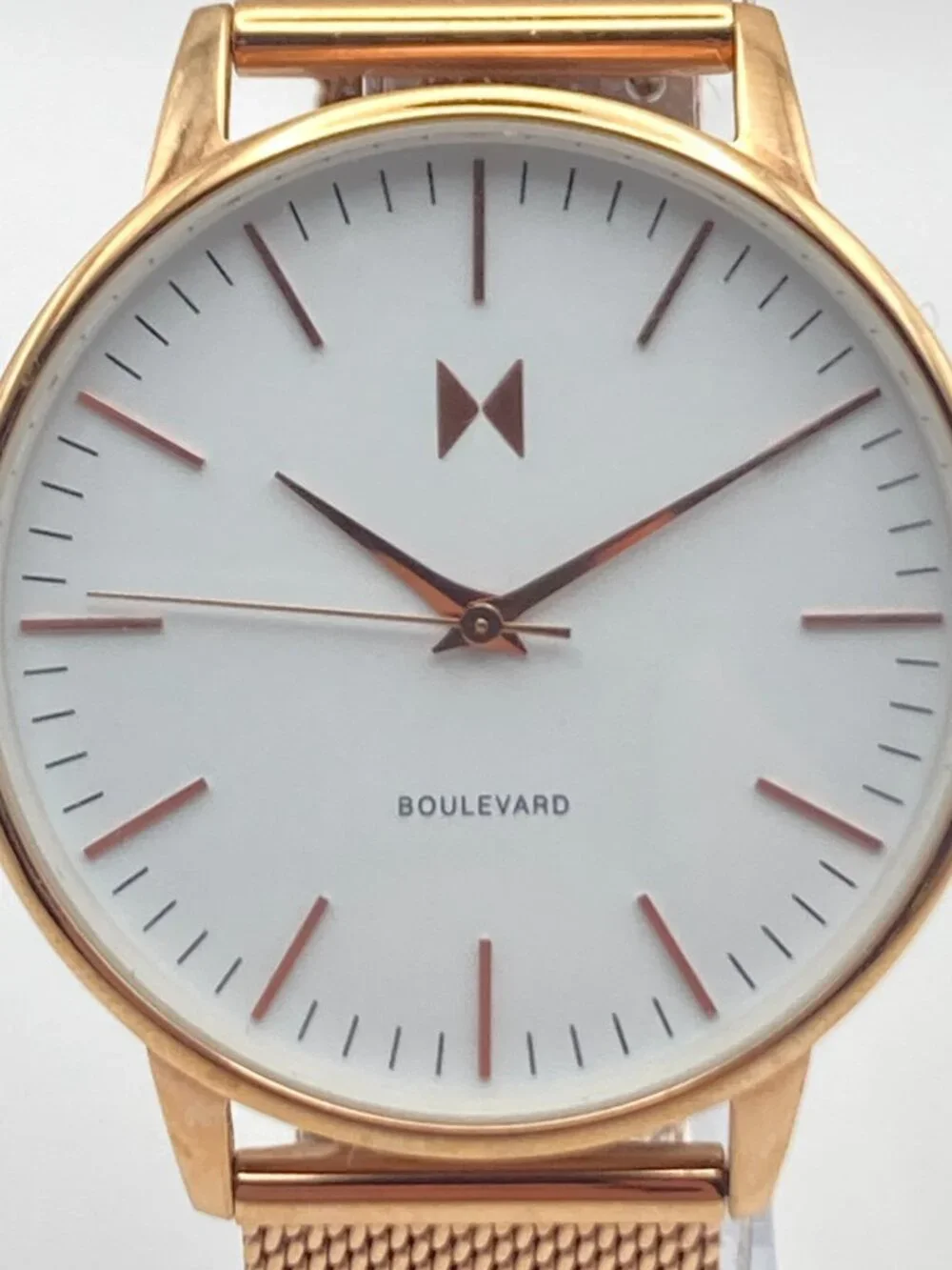MVMT Boulevard Malibu Women's Watch 38mm Rose Gold Tone Mesh Band New Battery